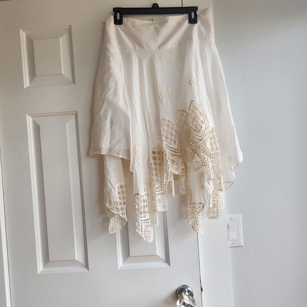 BCBGMaxazira womens L Large white cotton silk blend summer skirt $228